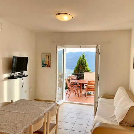 Veronika Apartments Rabac Exterior foto