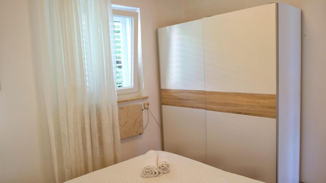Veronika Apartments Rabac Exterior foto