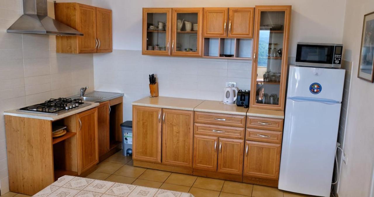 Veronika Apartments Rabac Exterior foto