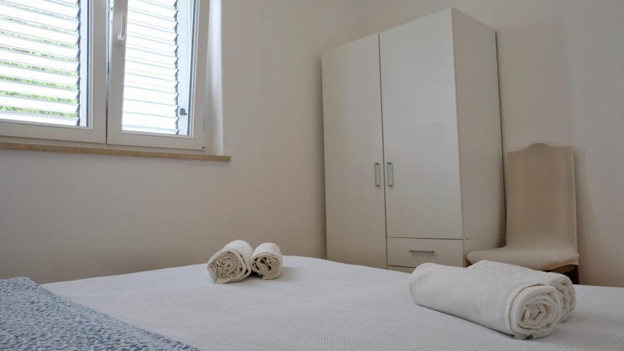 Veronika Apartments Rabac Exterior foto