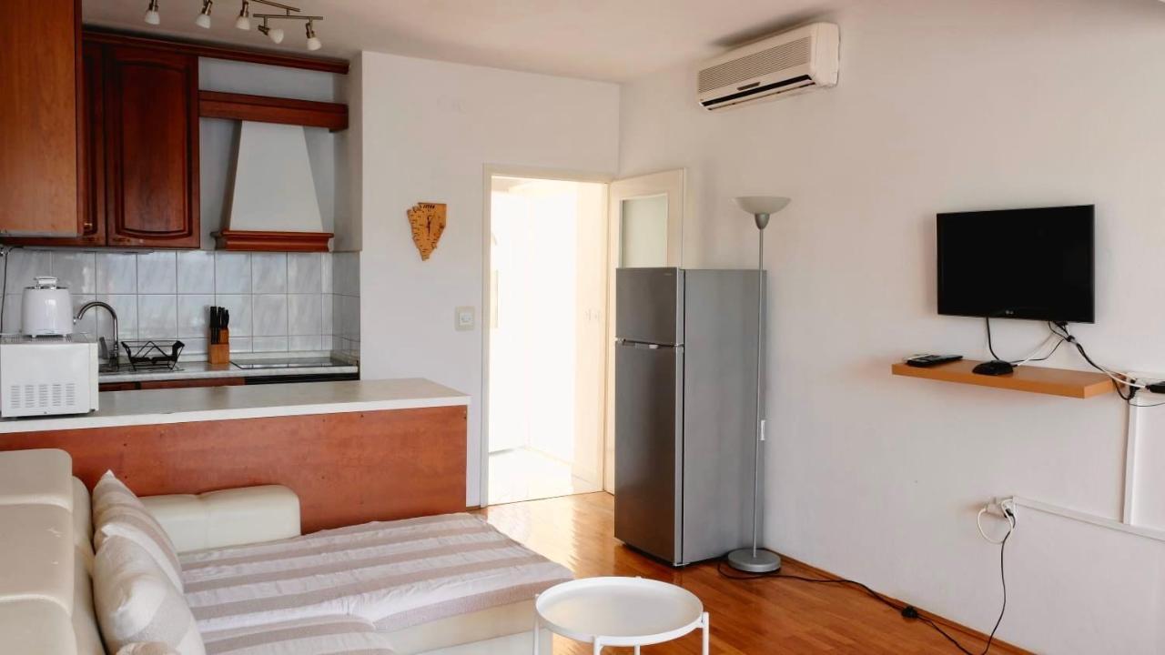 Veronika Apartments Rabac Exterior foto